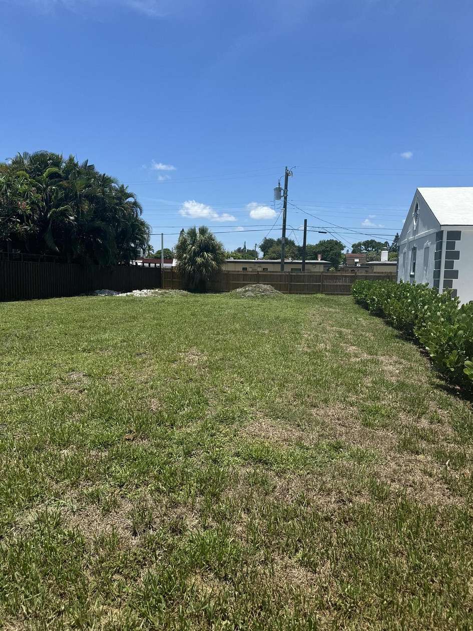 0.155 Acres of Residential Land for Sale in Lake Worth, Florida