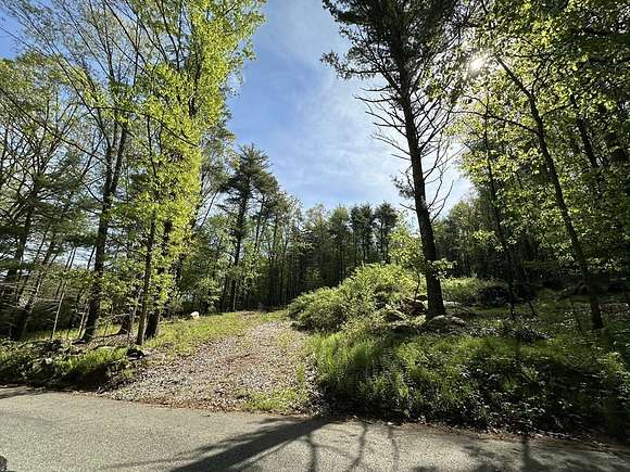 2.8 Acres of Residential Land for Sale in Sturbridge, Massachusetts