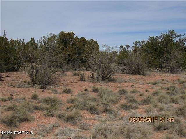 1.9 Acres of Land for Sale in Seligman, Arizona