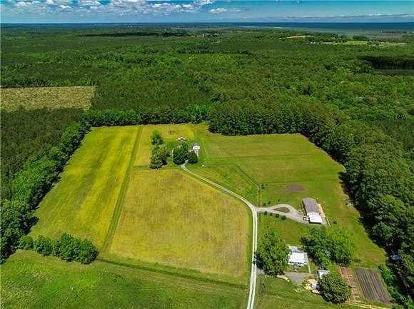27.3 Acres of Agricultural Land with Home for Sale in Diggs, Virginia