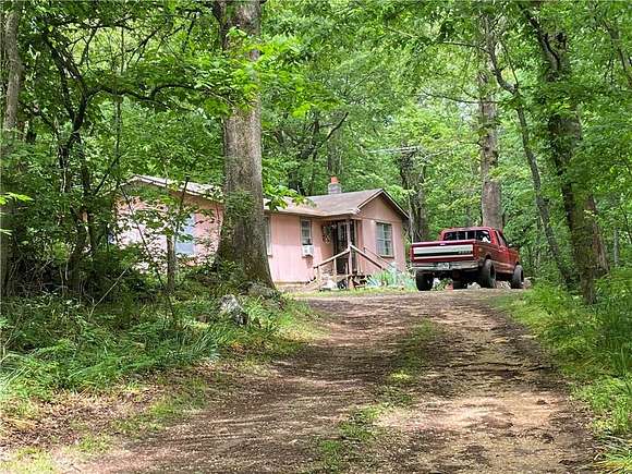 2.6 Acres of Residential Land with Home for Sale in Fayetteville, Arkansas