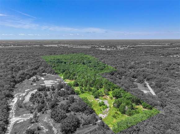 16 Acres of Land for Sale in Greenville, Texas