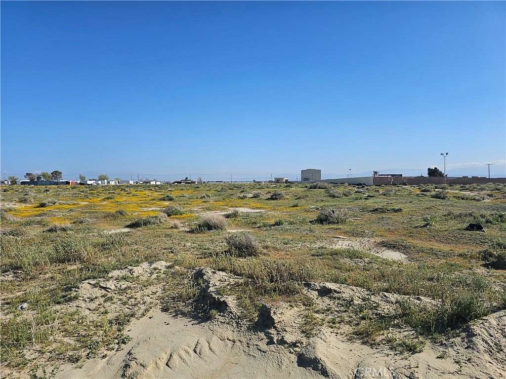 1.52 Acres of Commercial Land for Sale in Lancaster, California