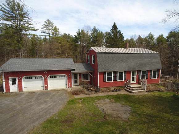 2.6 Acres of Residential Land with Home for Sale in St. Johnsbury, Vermont