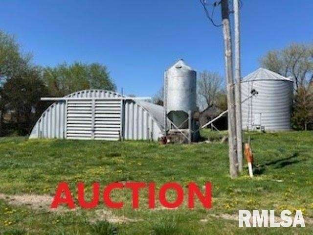 Agricultural Land for Auction in Toulon, Illinois