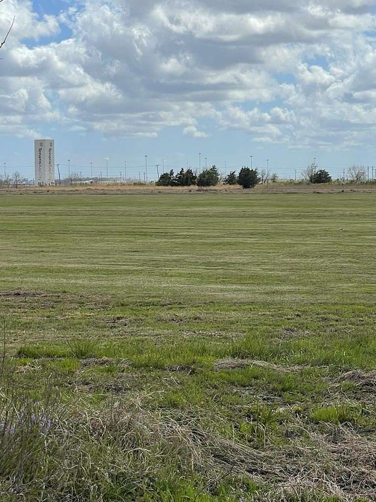 42 Acres of Improved Mixed-Use Land for Sale in Van Vleck, Texas