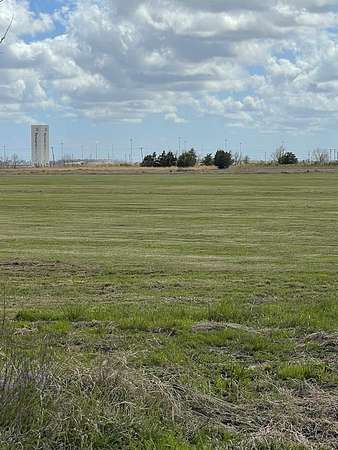 42 Acres of Improved Mixed-Use Land for Sale in Van Vleck, Texas