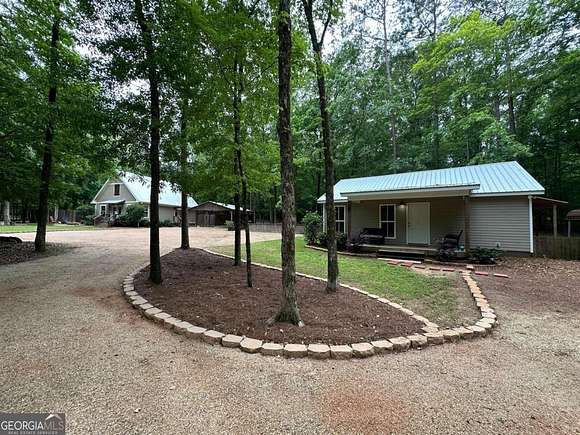 2.2 Acres of Residential Land with Home for Sale in Milledgeville, Georgia