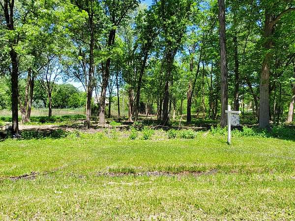 1.4 Acres of Residential Land for Sale in Gurnee, Illinois