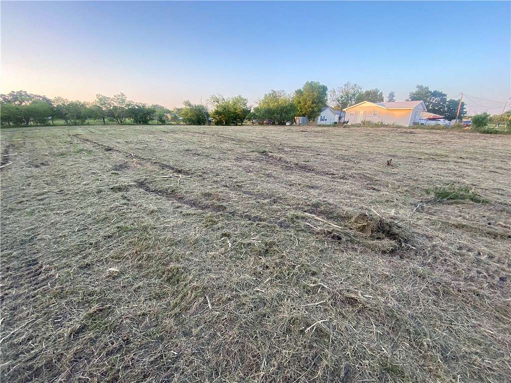 0.39 Acres of Residential Land for Sale in Riesel, Texas