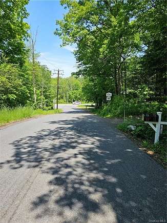 1 Acre of Residential Land for Sale in Crawford Town, New York