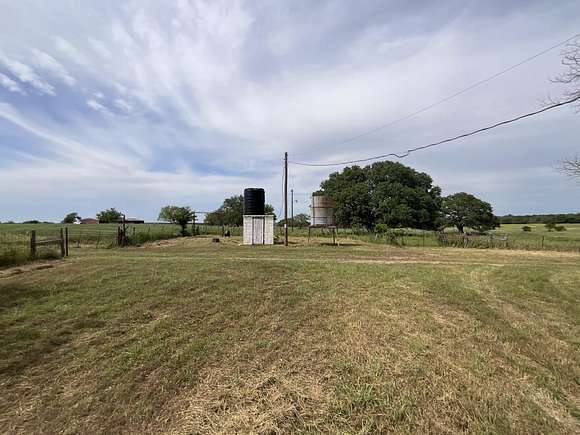 214 Acres of Improved Recreational Land for Sale in Hamilton, Texas