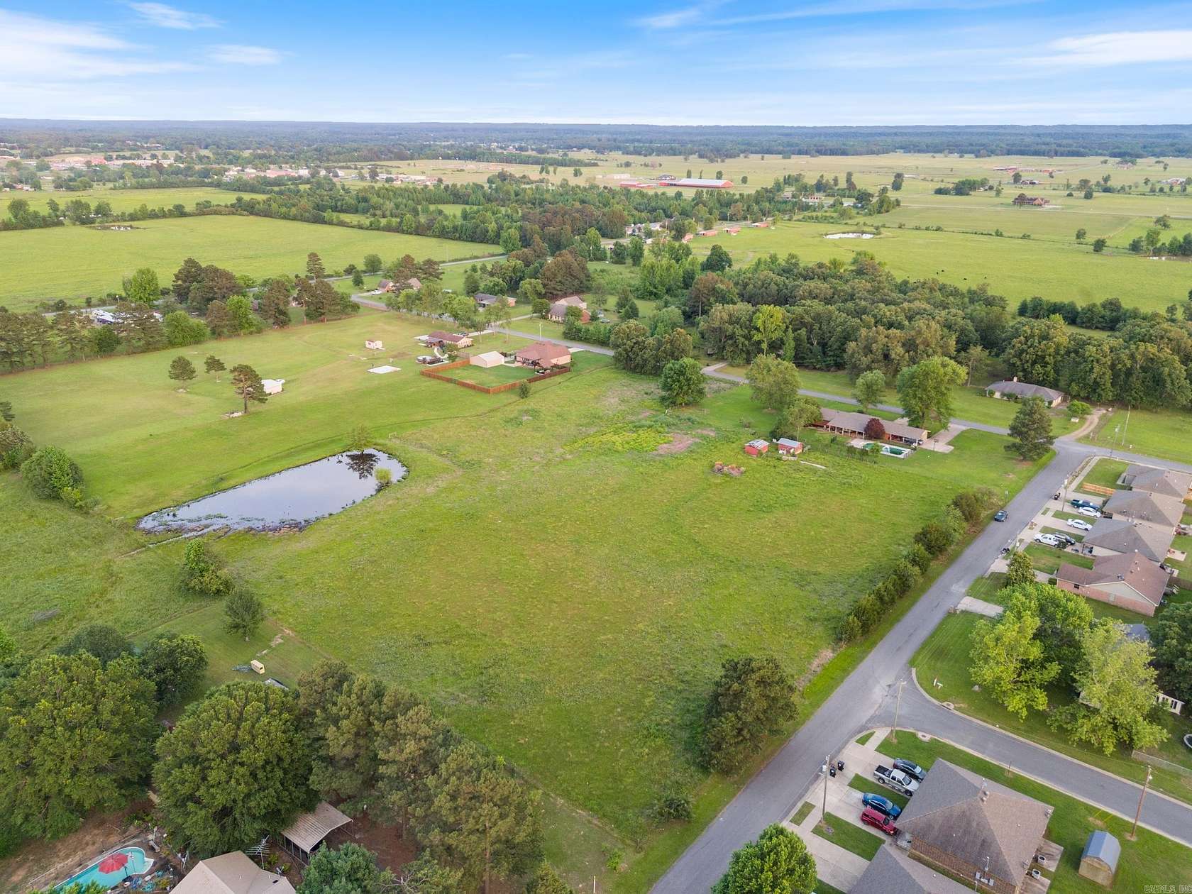 5.5 Acres of Residential Land for Sale in Vilonia, Arkansas