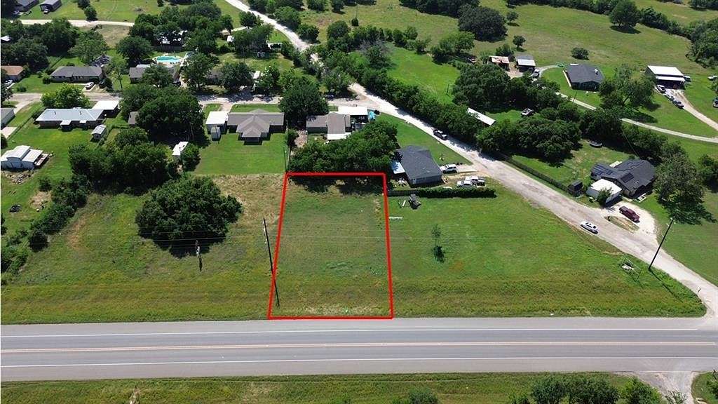 0.34 Acres of Mixed-Use Land for Sale in Whitney, Texas