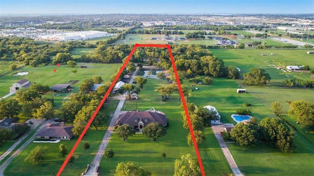 4.99 Acres of Residential Land with Home for Sale in Fort Worth, Texas