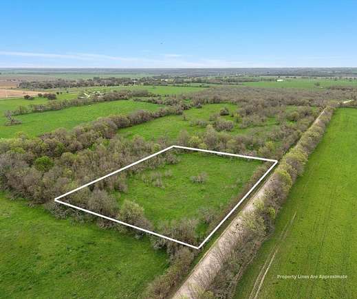 2.3 Acres of Residential Land for Sale in Marlin, Texas