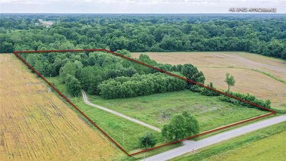 10 Acres of Recreational Land & Farm for Sale in Alton, Illinois