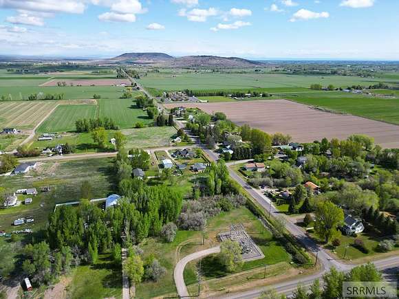 0.99 Acres of Residential Land for Sale in Menan, Idaho