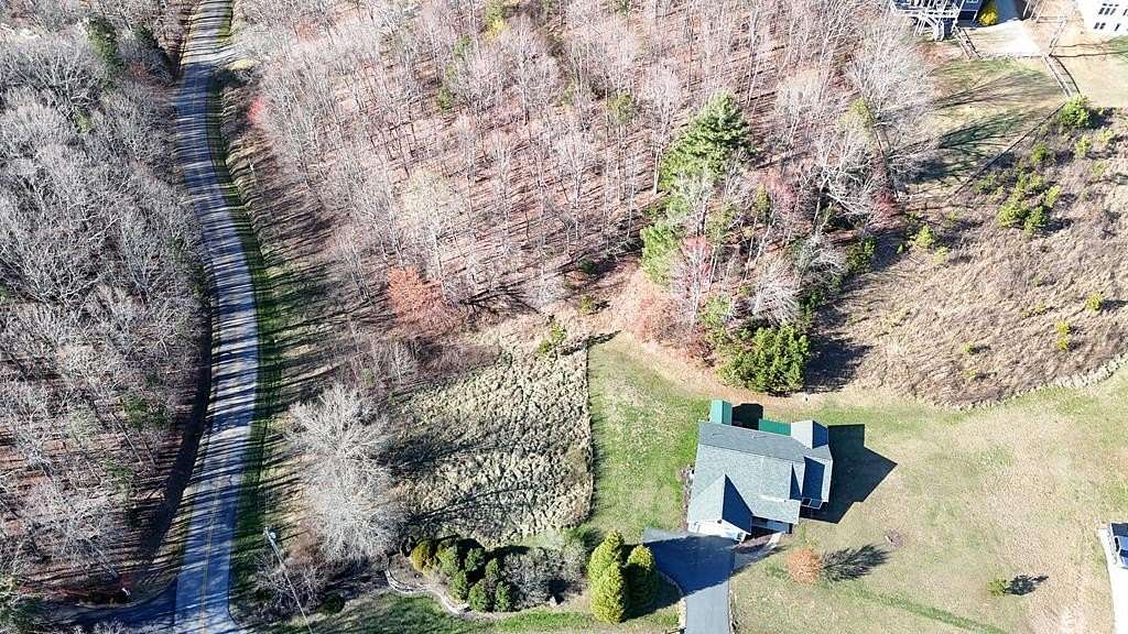 1.1 Acres of Land for Sale in Blairsville, Georgia