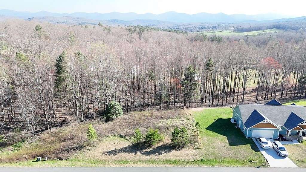 1.1 Acres of Land for Sale in Blairsville, Georgia