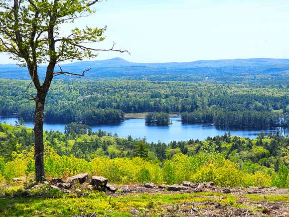 1.3 Acres of Residential Land for Sale in Liberty, Maine