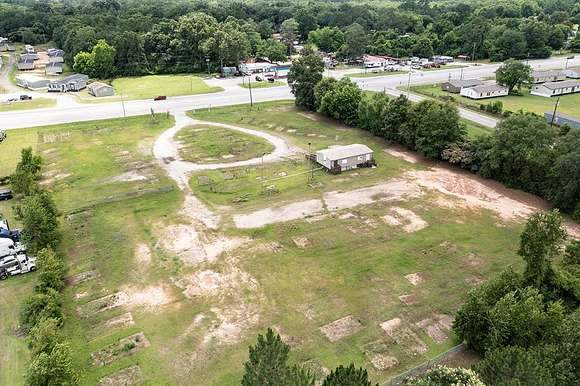 3.8 Acres of Mixed-Use Land for Sale in Albany, Georgia