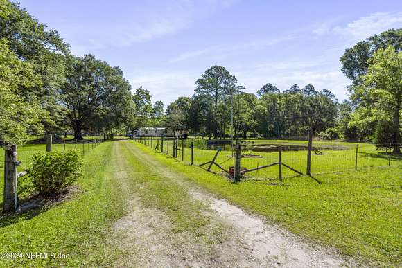 2.03 Acres of Residential Land with Home for Sale in Hilliard, Florida