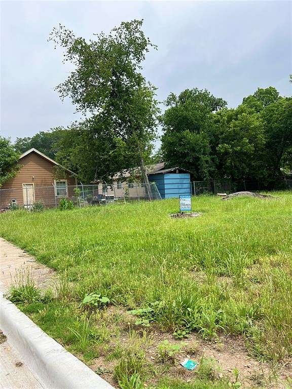 0.1 Acres of Commercial Land for Sale in Dallas, Texas
