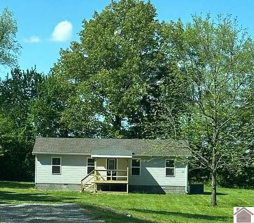 2.2 Acres of Residential Land with Home for Sale in Murray, Kentucky