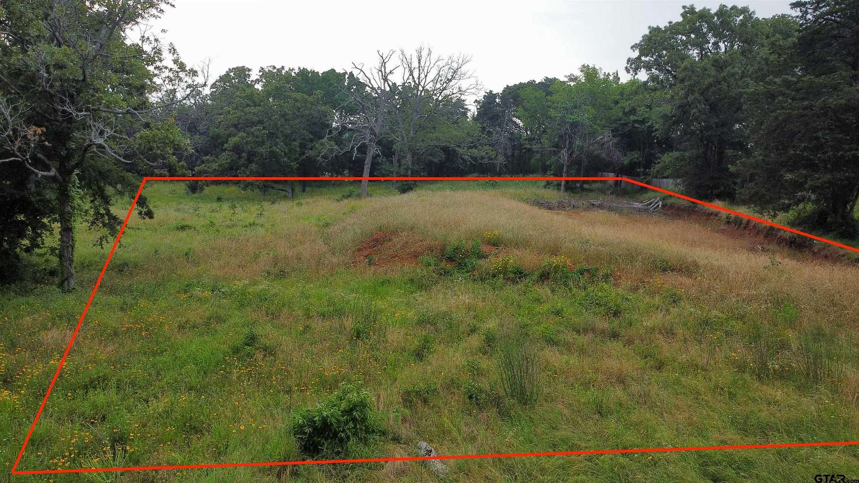 1 Acre of Residential Land for Sale in Lindale, Texas