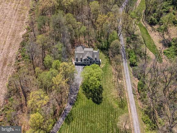 3.9 Acres of Residential Land with Home for Sale in Airville, Pennsylvania