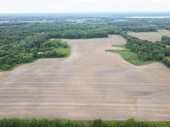 80 Acres of Recreational Land & Farm for Sale in Charleston, Illinois