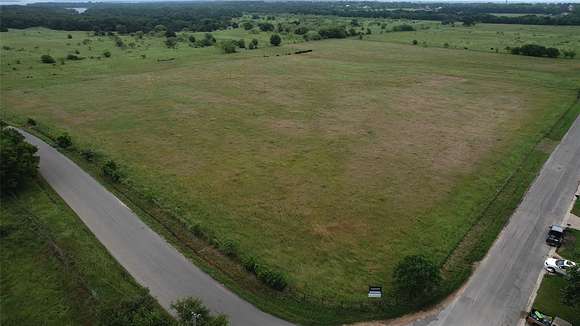 9.5 Acres of Residential Land for Sale in Pilot Point, Texas