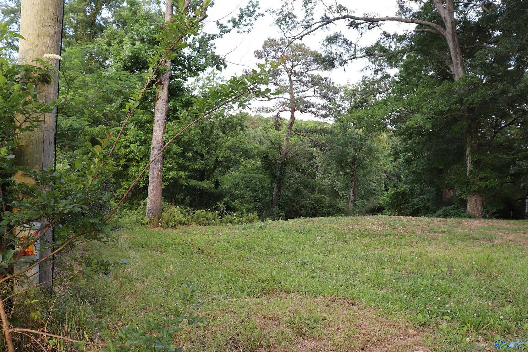 0.8 Acres of Residential Land for Sale in Cullman, Alabama