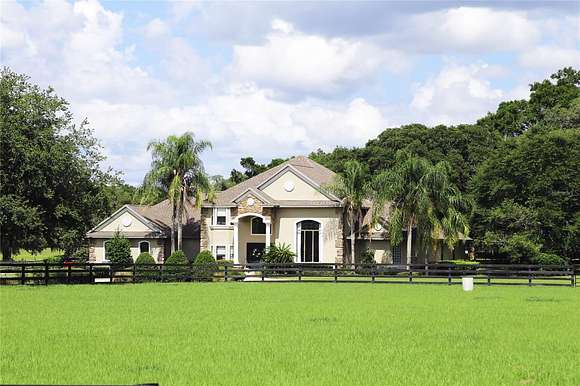 14.1 Acres of Land with Home for Sale in Ocala, Florida
