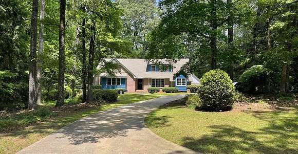 2.2 Acres of Residential Land with Home for Sale in Stone Mountain, Georgia