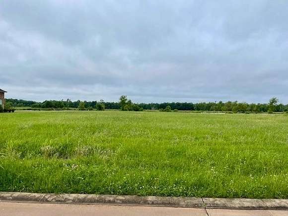 0.795 Acres of Residential Land for Sale in Alexandria, Louisiana