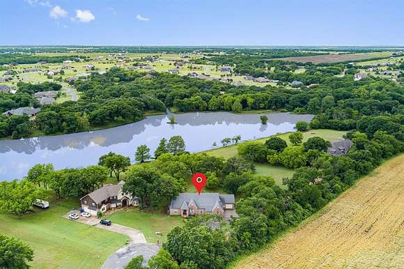 2.2 Acres of Residential Land with Home for Sale in Gunter, Texas