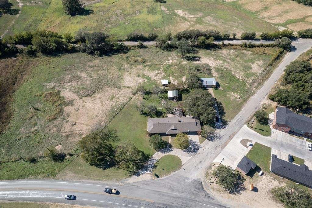 3 Acres of Residential Land for Sale in Goldthwaite, Texas