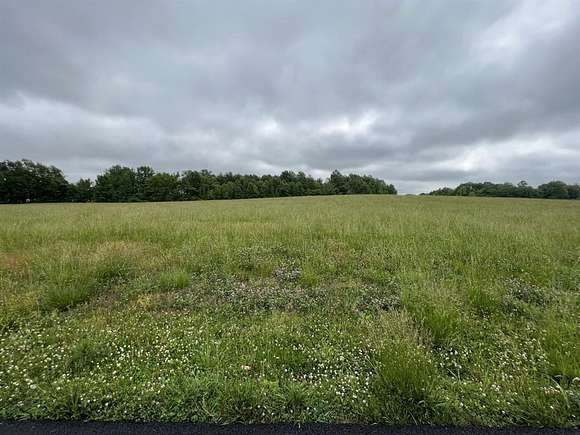 35 Acres of Agricultural Land for Sale in Smiths Grove, Kentucky