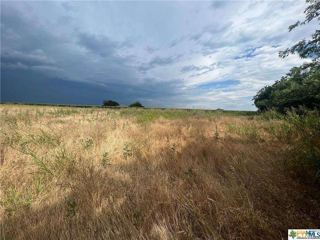 1 Acre of Residential Land for Sale in Salado, Texas