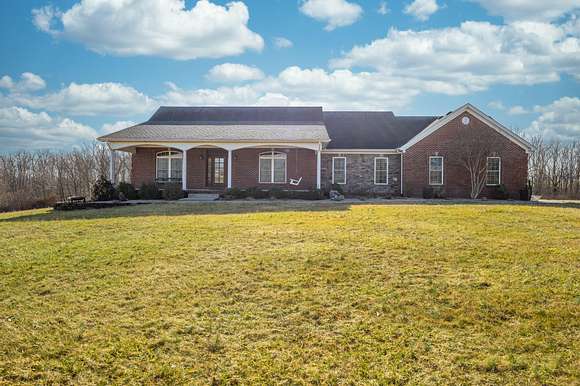 7.1 Acres of Residential Land with Home for Sale in Paris, Kentucky
