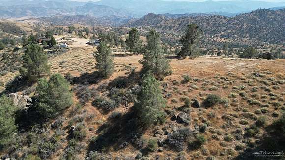 19.3 Acres of Recreational Land for Sale in Caliente, California