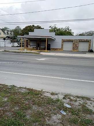 1 Acre of Land for Sale in Tampa, Florida