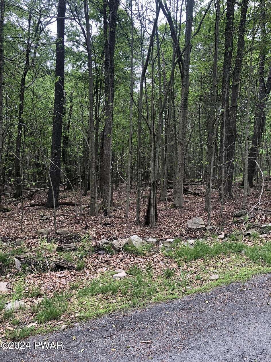 0.29 Acres of Land for Sale in Gouldsboro, Pennsylvania