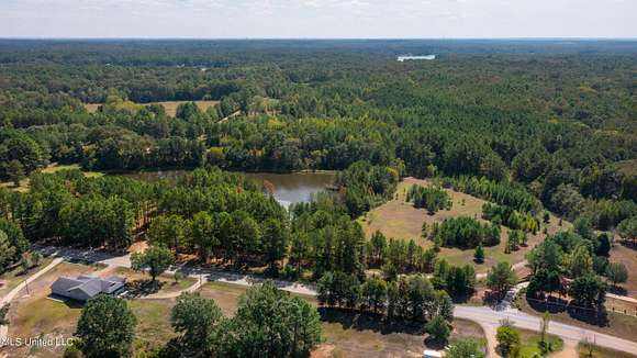 12.5 Acres of Land for Sale in Madison, Mississippi