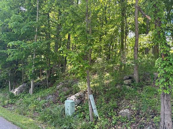 1.4 Acres of Residential Land for Sale in Richlands, Virginia