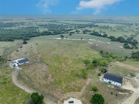 14.5 Acres of Land for Sale in Grandview, Texas