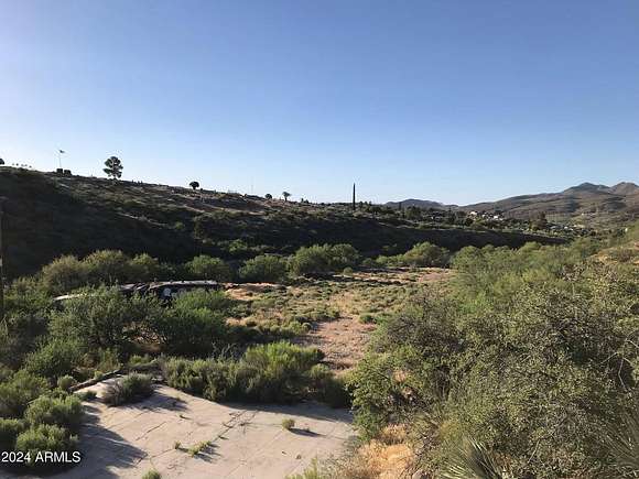 8.94 Acres of Land for Sale in Globe, Arizona