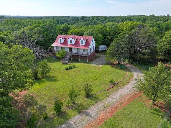 8 Acres of Land with Home for Auction in Chandler, Oklahoma
